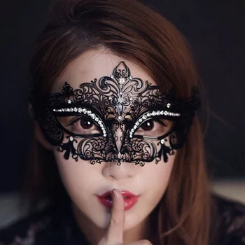 Seksikas Õõnes Läbi Maski Metalli Teemandid Naiste Silmade Halloween Mask Cosplay Masque Veneetsia Karnevali Kostüümid Poole Näo Maski